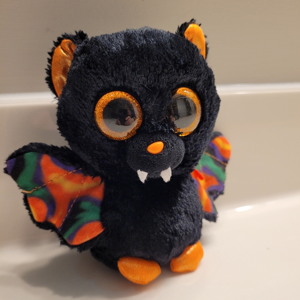 Vampire Bat "Scarem" Plush Black TY BEANIE BOO